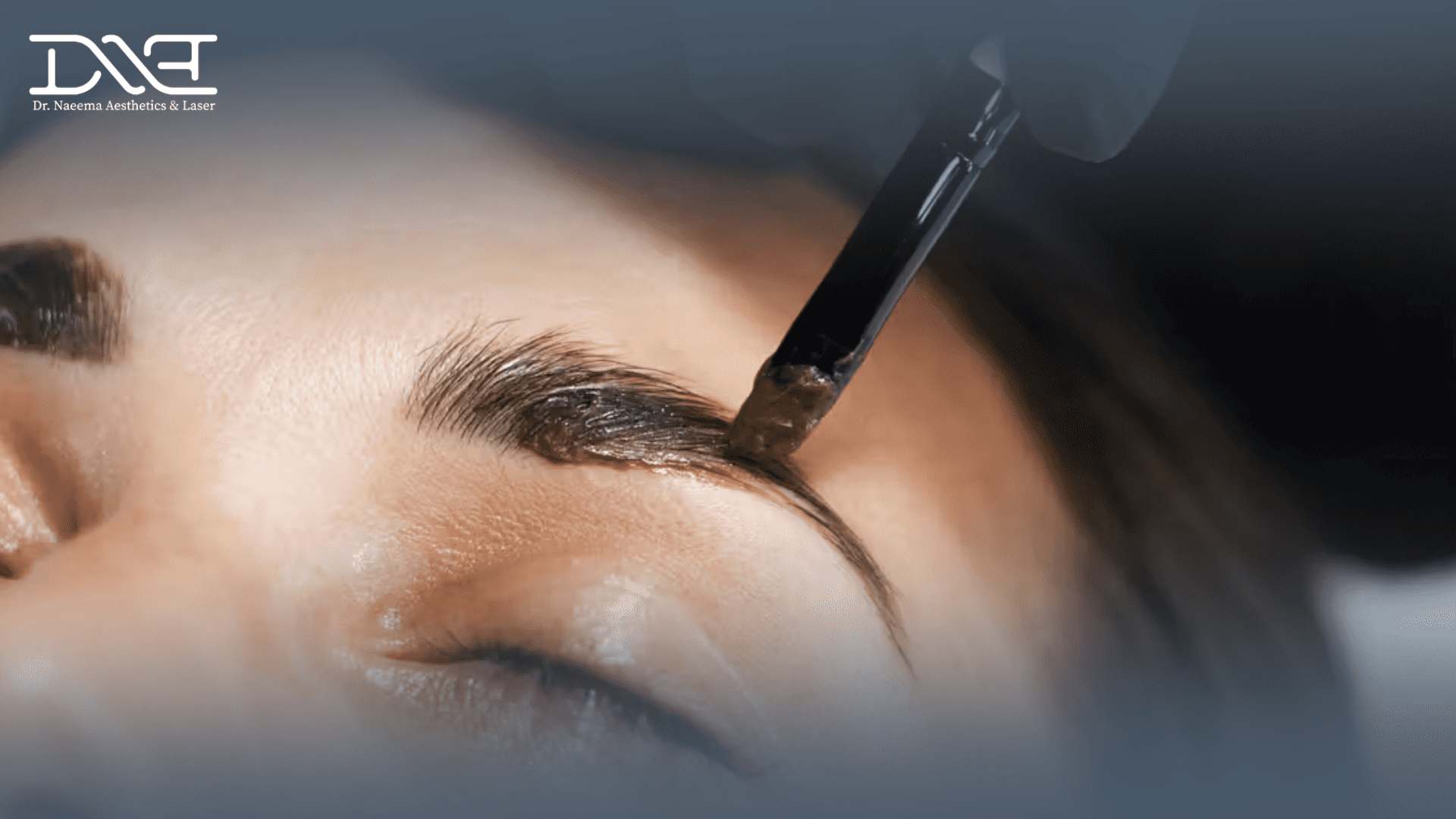 The Ultimate Guide to Eyebrow Tinting: What to Expect Before and After